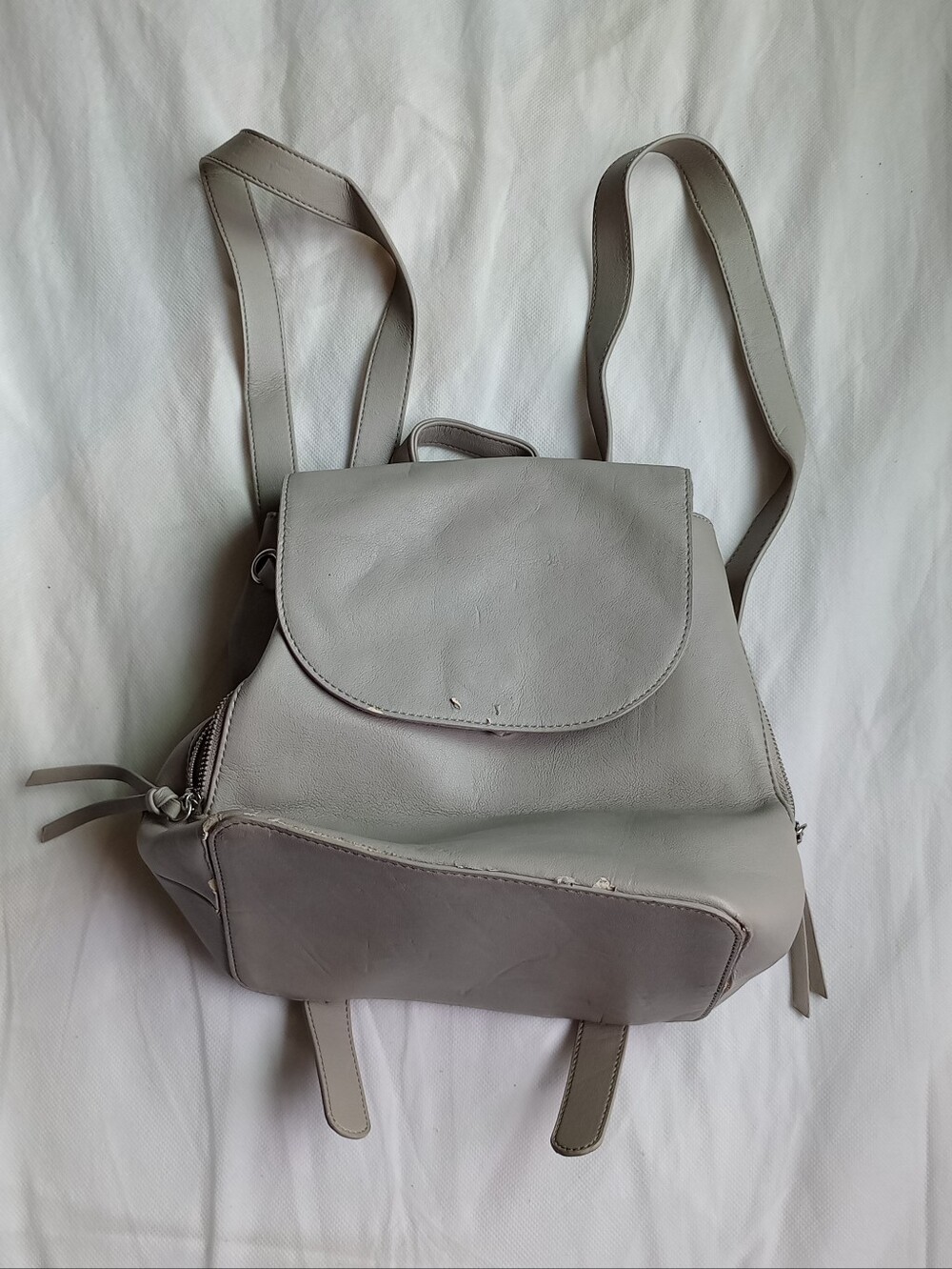 Forever 21 Light Gray Drawstring Backpack - Picture 2 of 6